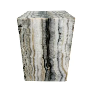 scaun decorativ din onix realizat manual măsuță auxiliară luxoasă din piatră naturală